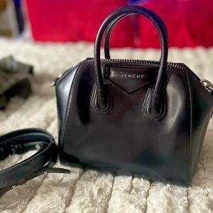 Givenchy Mini Antigona